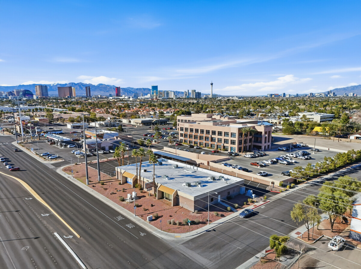 Aerial View of 2470 E Flamingo
